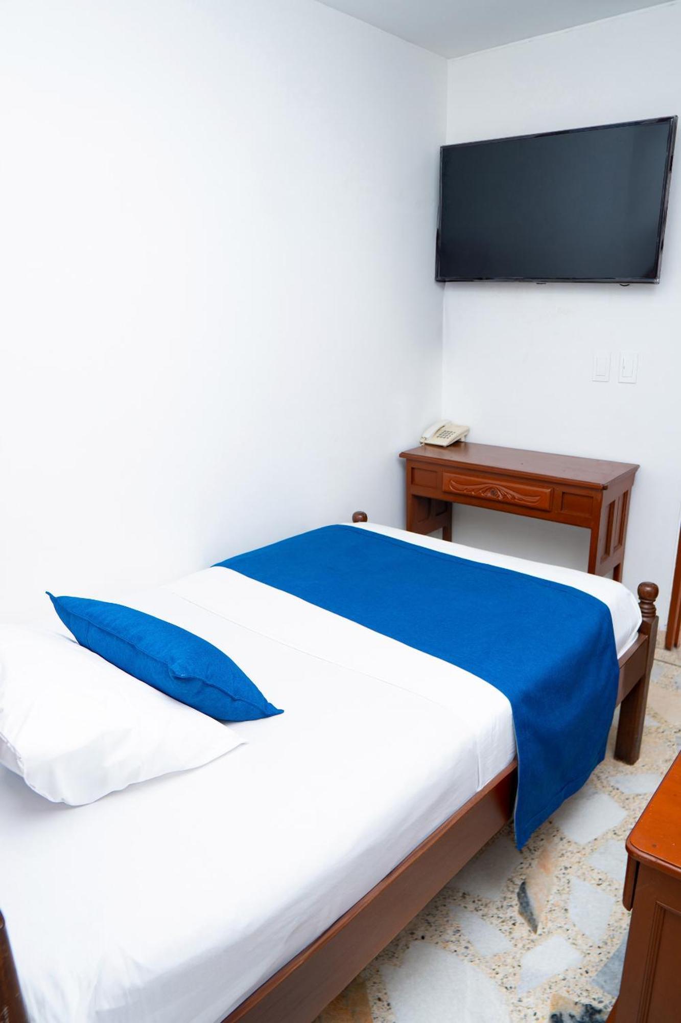 Hotel Steven Buenaventura Extérieur photo